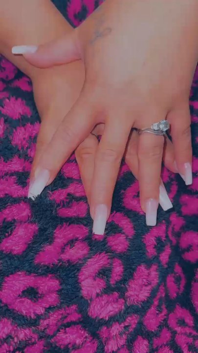 Elegant Nails & Spa - Nail Salons Near Me - Goleta, California