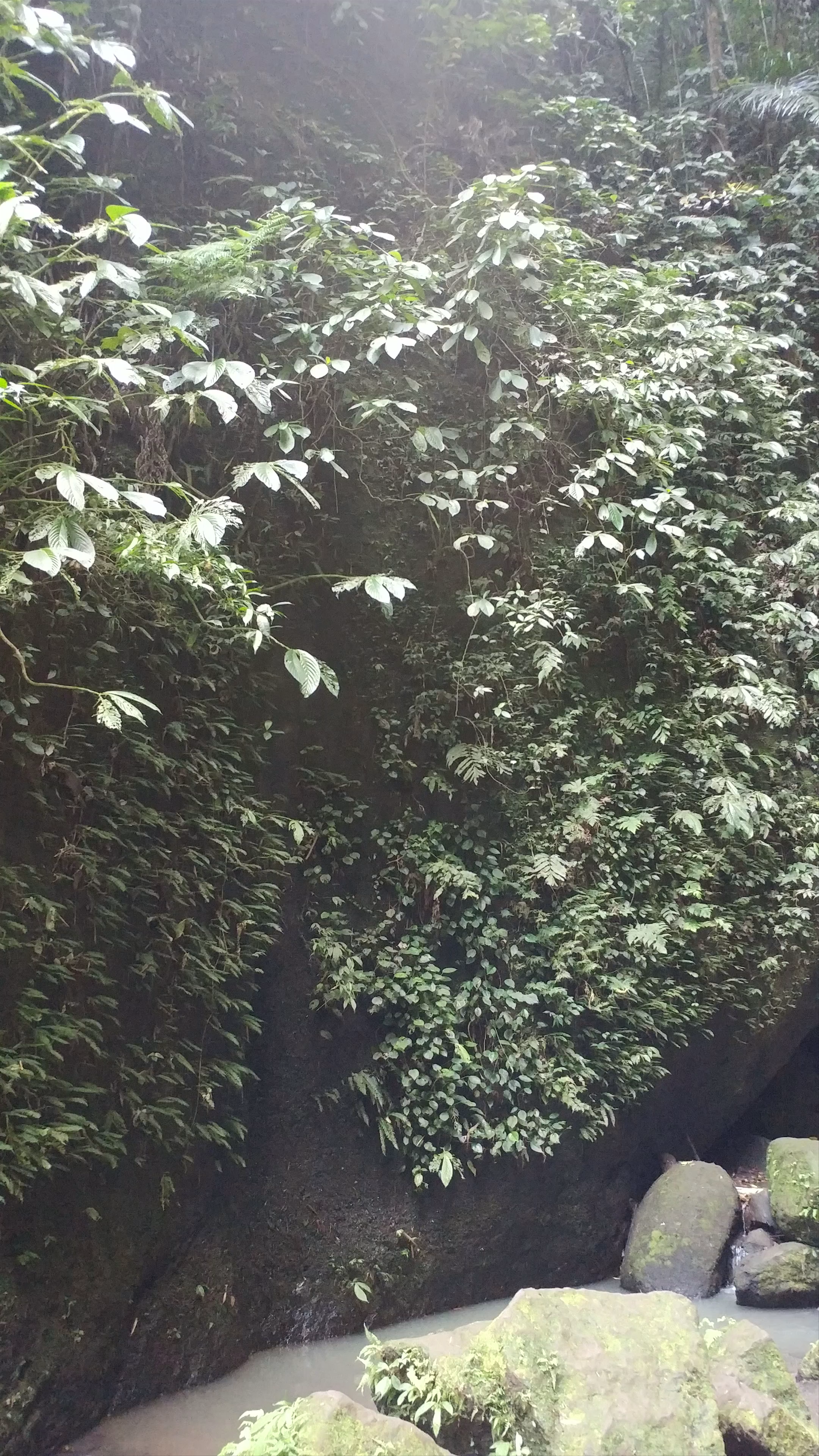 Leke Leke Waterfall