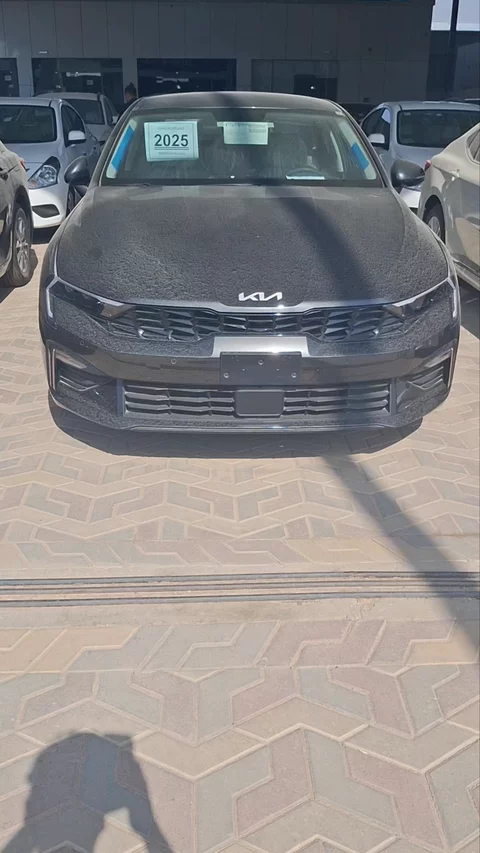 كيا K5 LX2 2025