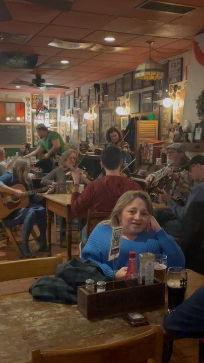 Fiddler's Hearth - Irish Near Me - South Bend, Indiana