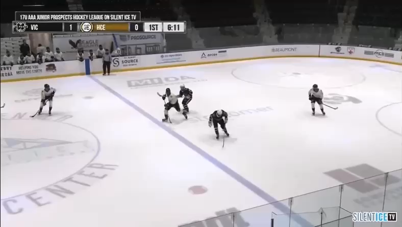 Carson Powers Shines: Dazzling Five Hole Goal vs. HC Edmonton 17U