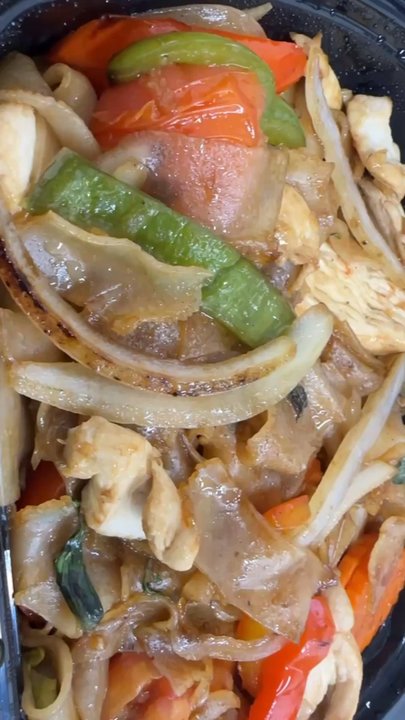 Thai House - Thai Near Me - Bakersfield, California