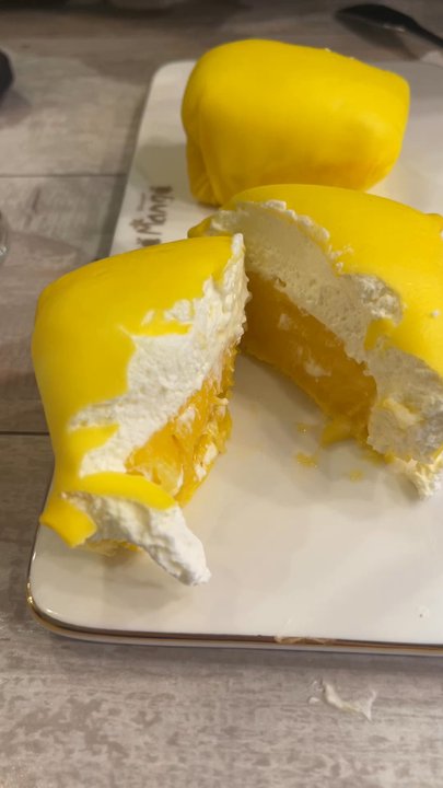 Mango Mango Dessert - S1. Mango Pancake in this video - it was so delicious. If you get one thing from here then get this! - Desserts Near Me - New York, New York