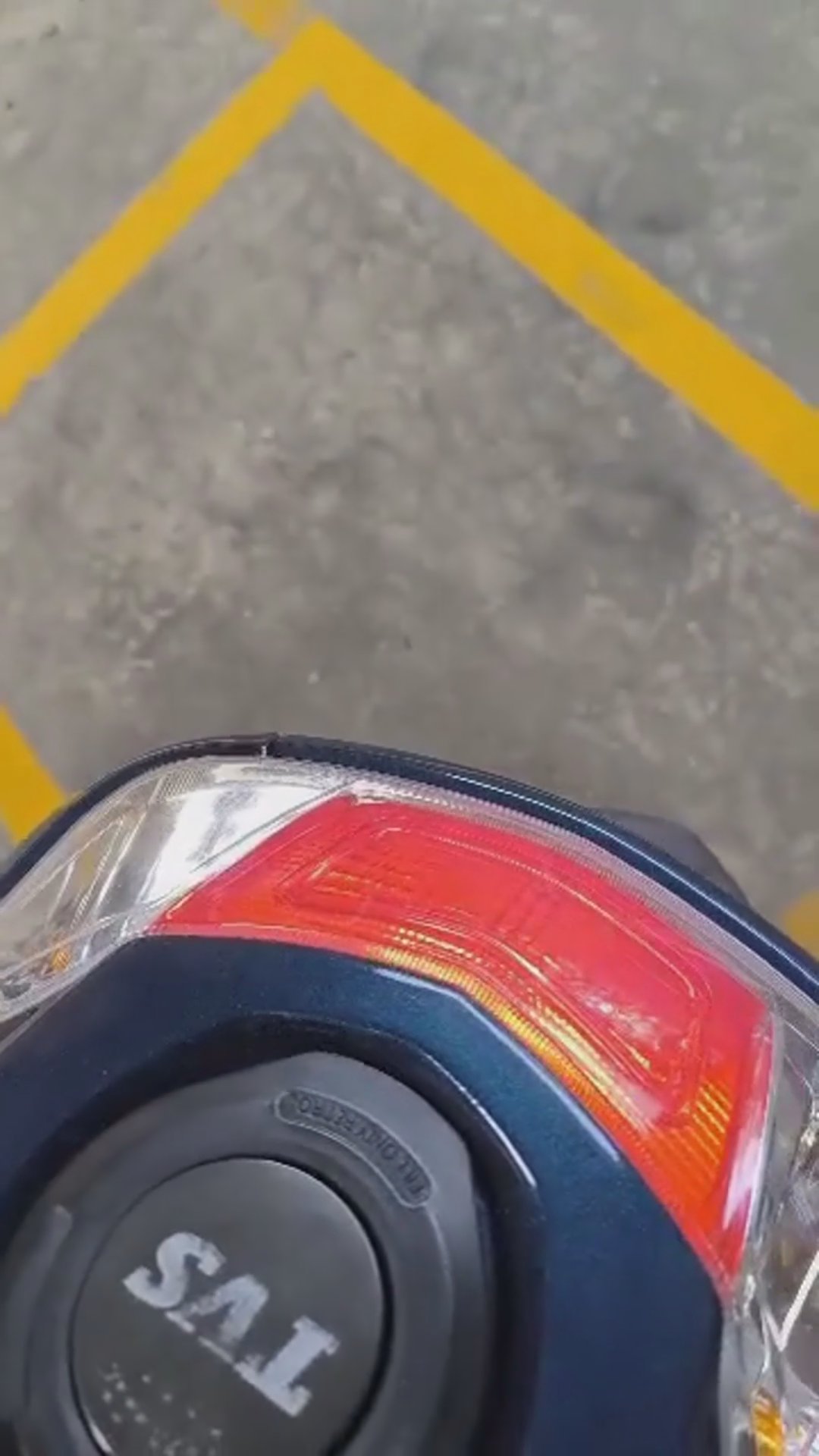 Walk-around video thumbnail