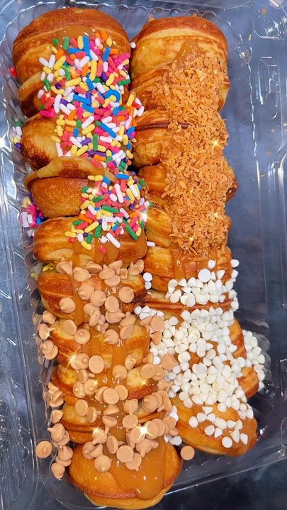 Fressco Healthy Spot - Protein donuts   10 mini donuts: 30 g of protein  2 g of sugar  13 g of carbs - Juice Bars & Smoothies Near Me - Greece, New York