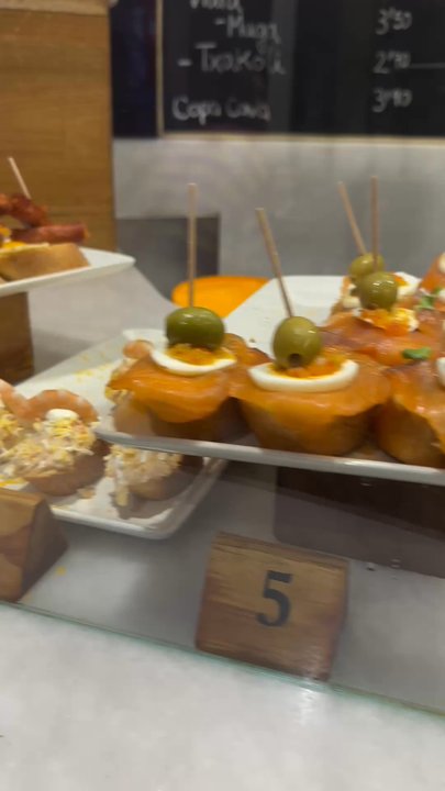 Bare Bare - Spanish Near Me - Donostia, SS