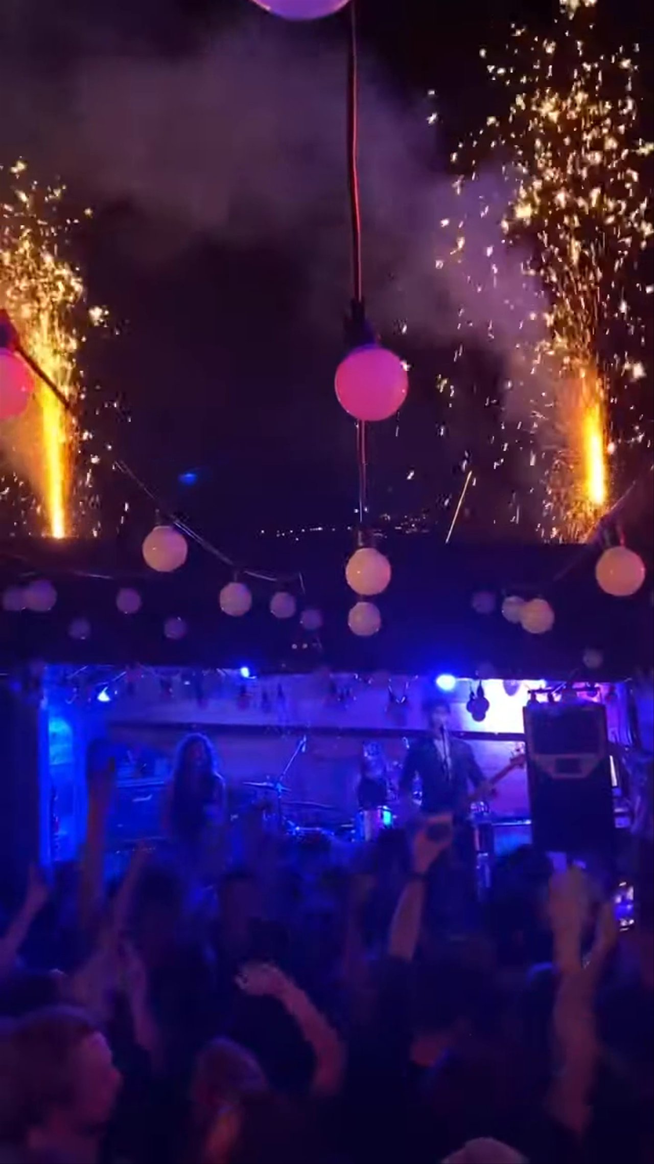 The Riviera Rock Band - Apres Ski Party 2026 - video