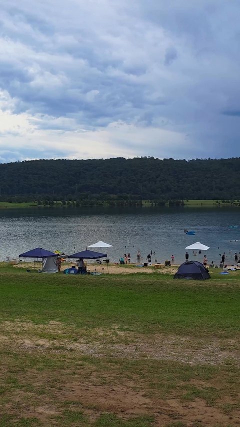 Penrith Beach: Best Family Beach in Sydney