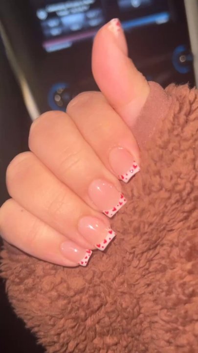 LeVie Nail Lounge - Nail Salons Near Me - Lewisville, Texas