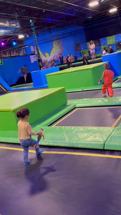 Fly High - Trampoline Parks Near Me - Farmington, New Mexico