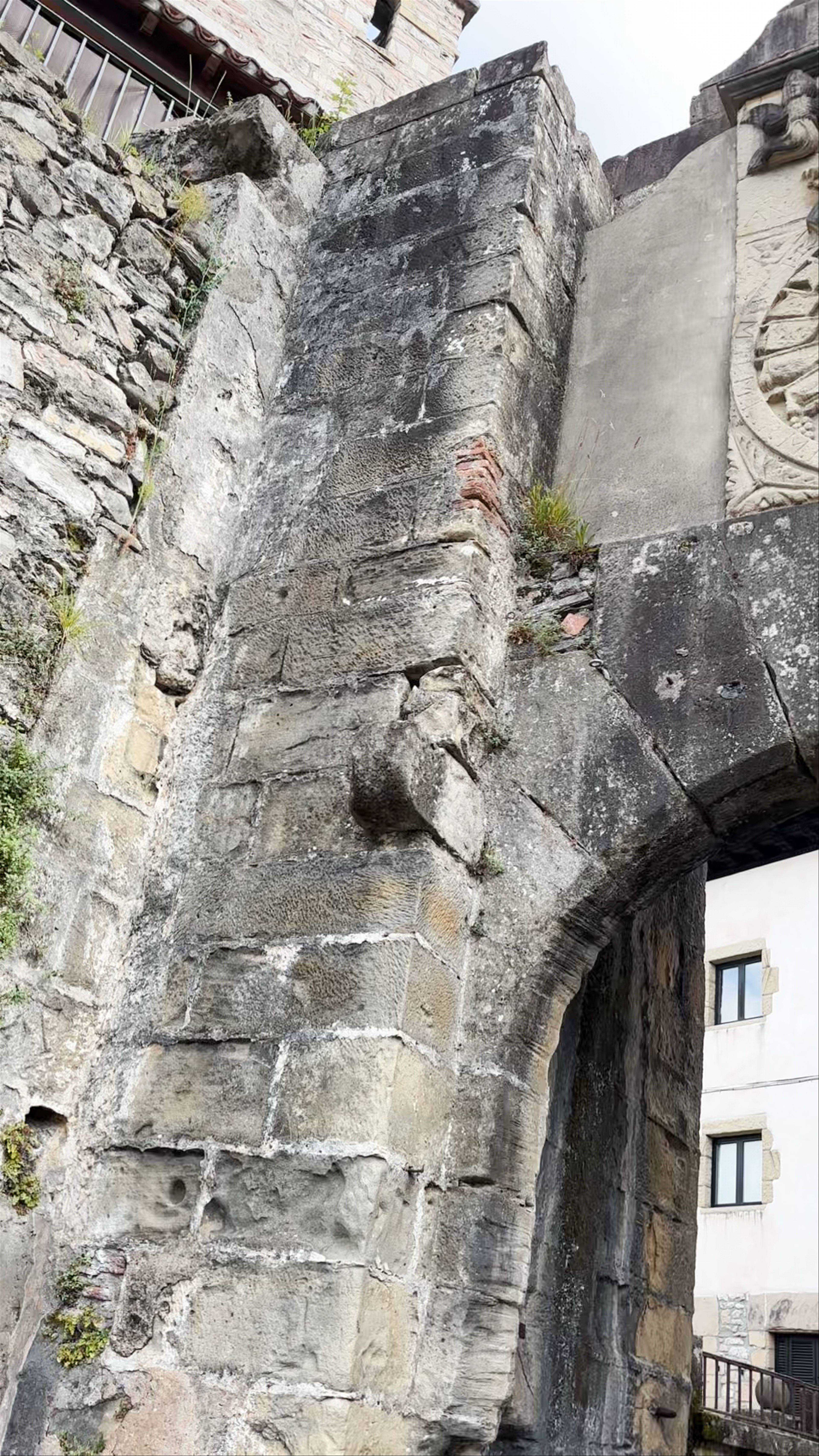 Puerta de Santa María