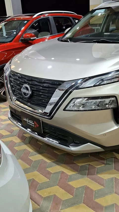 نيسان اكس تريل SL 2023