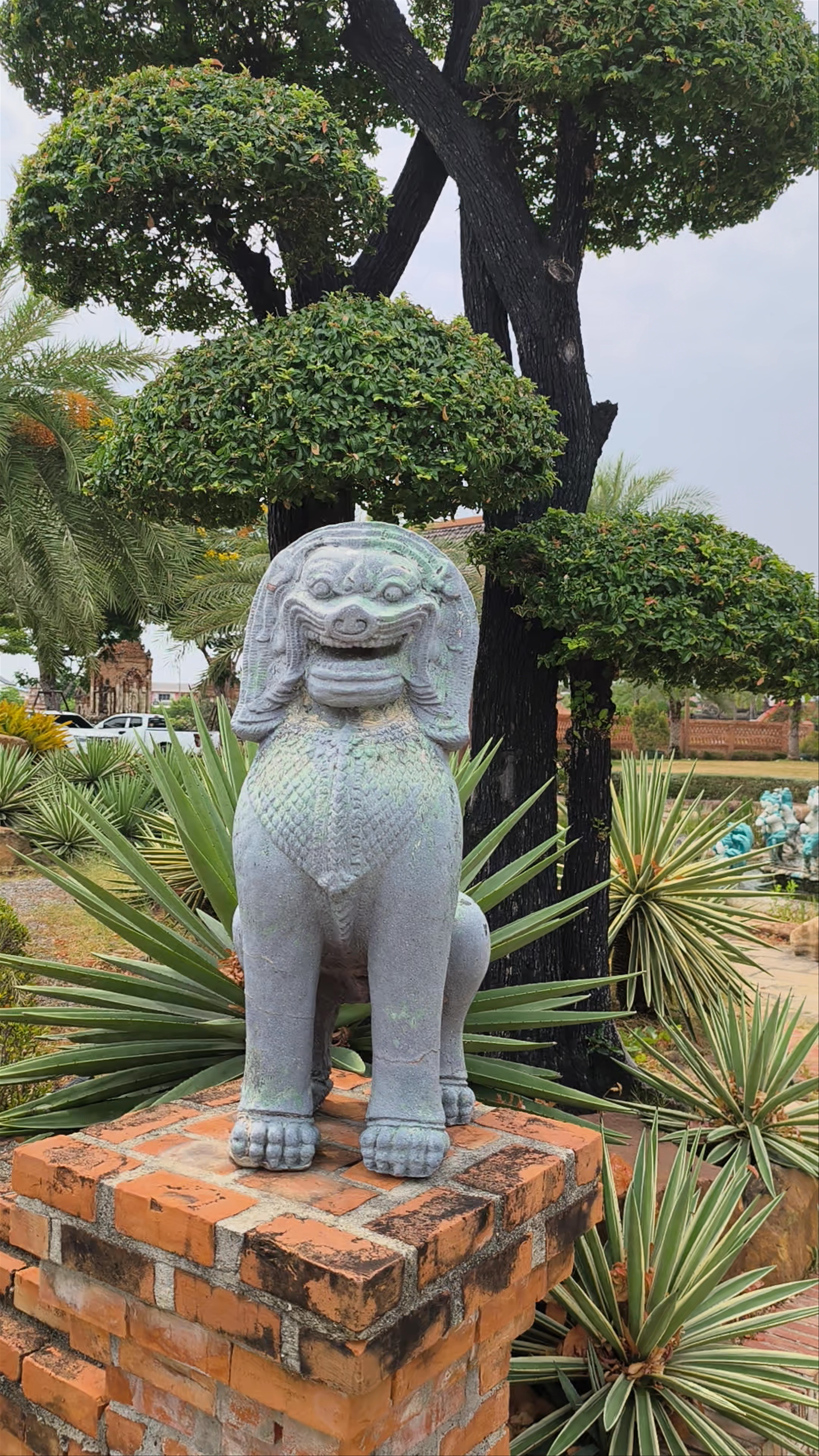 ᐅ The Garden of Sacred Stupa (092)