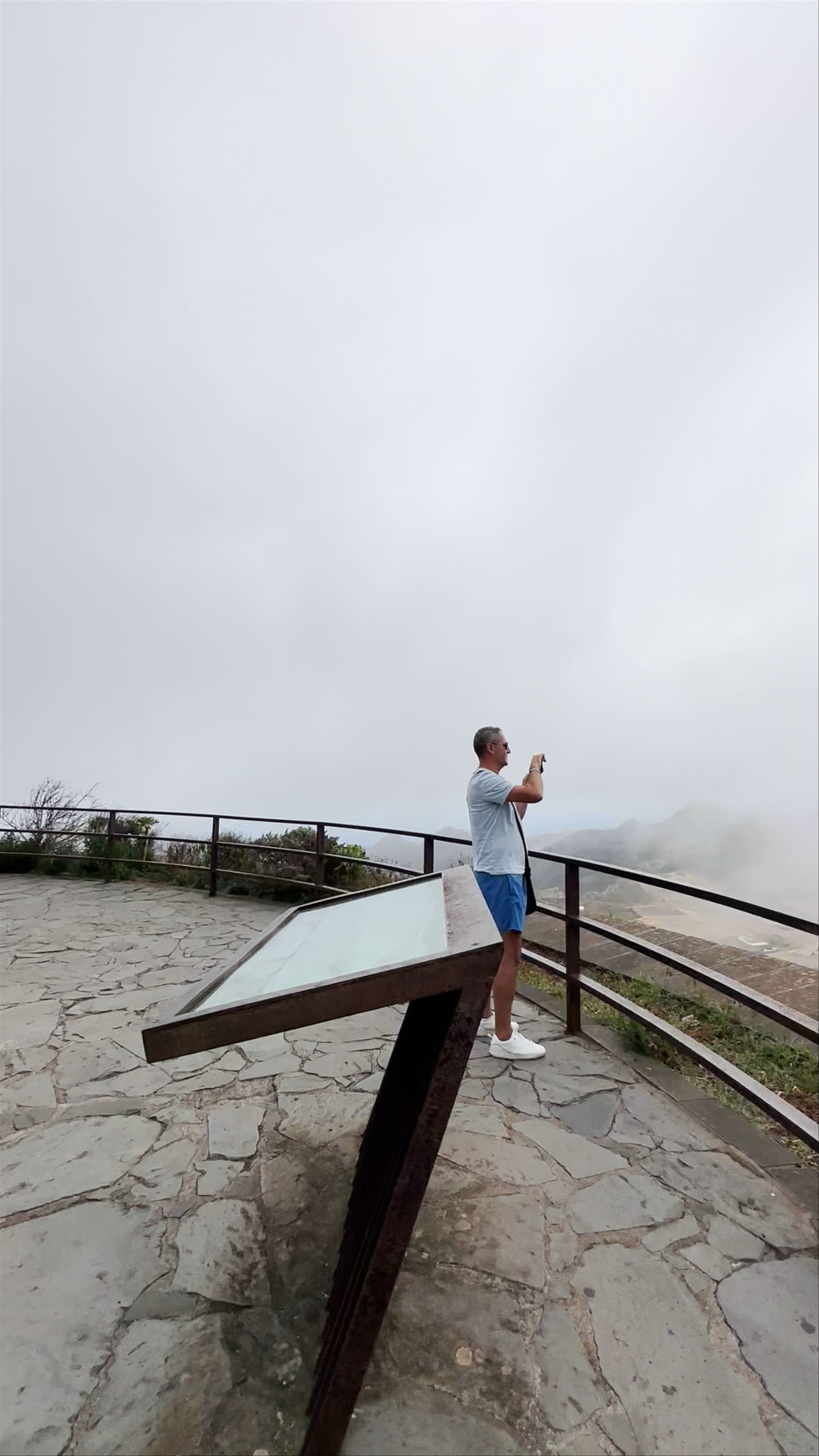Mirador De Jardina: Mystical Mountain Views in La Laguna, Spain