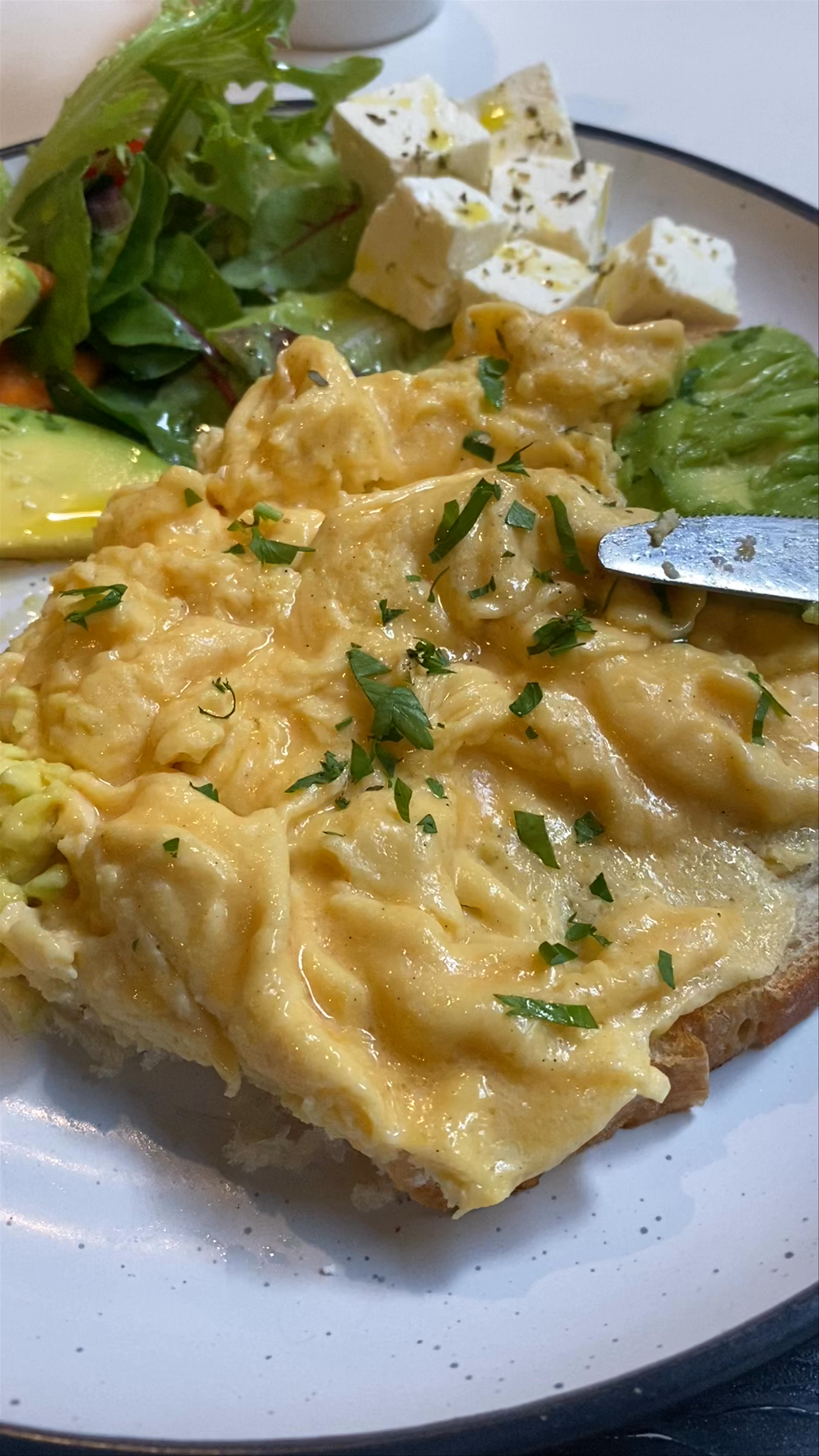 Bomonti Cafe & Restaurant