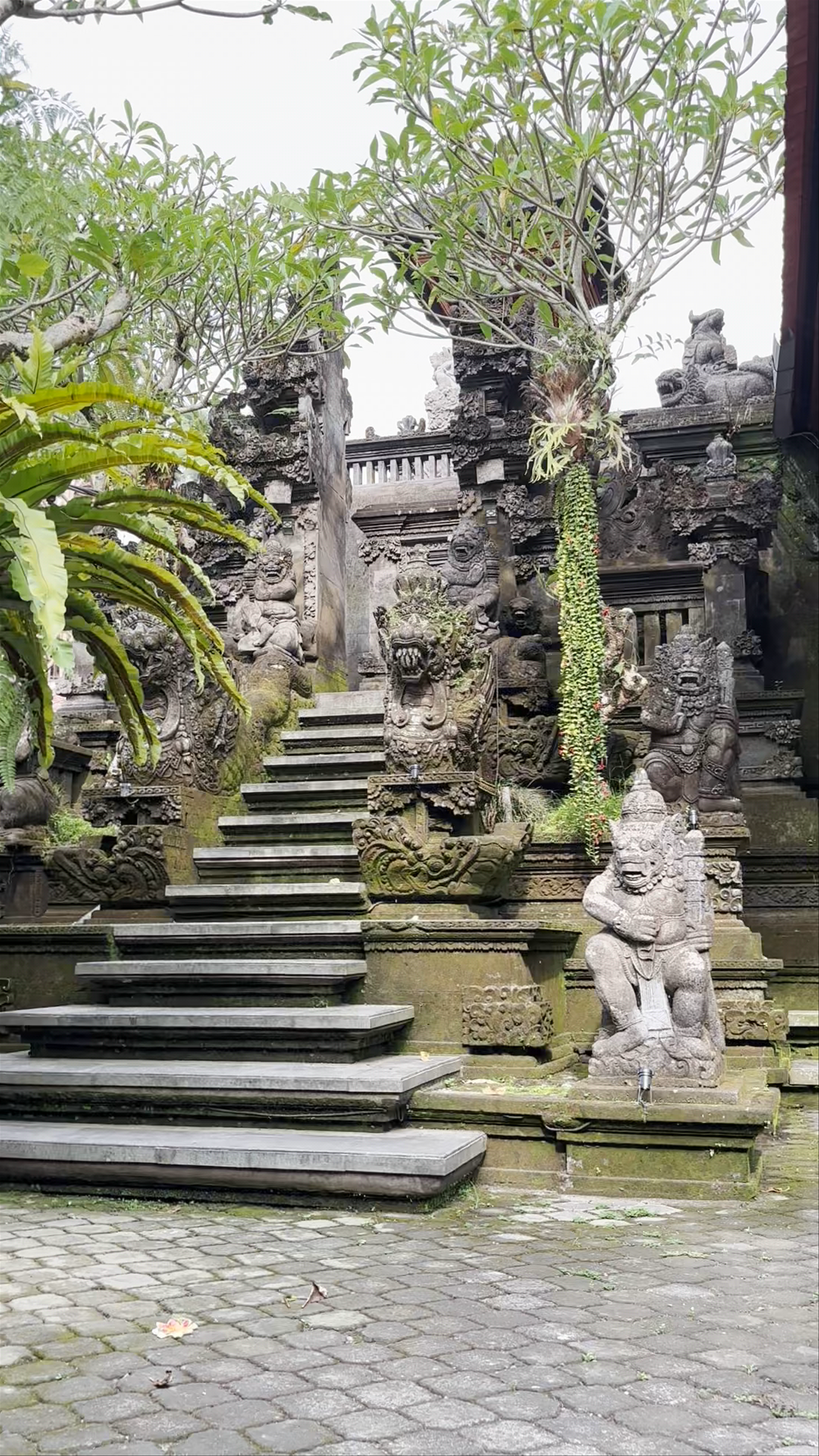 Pura Batukaru Ubud