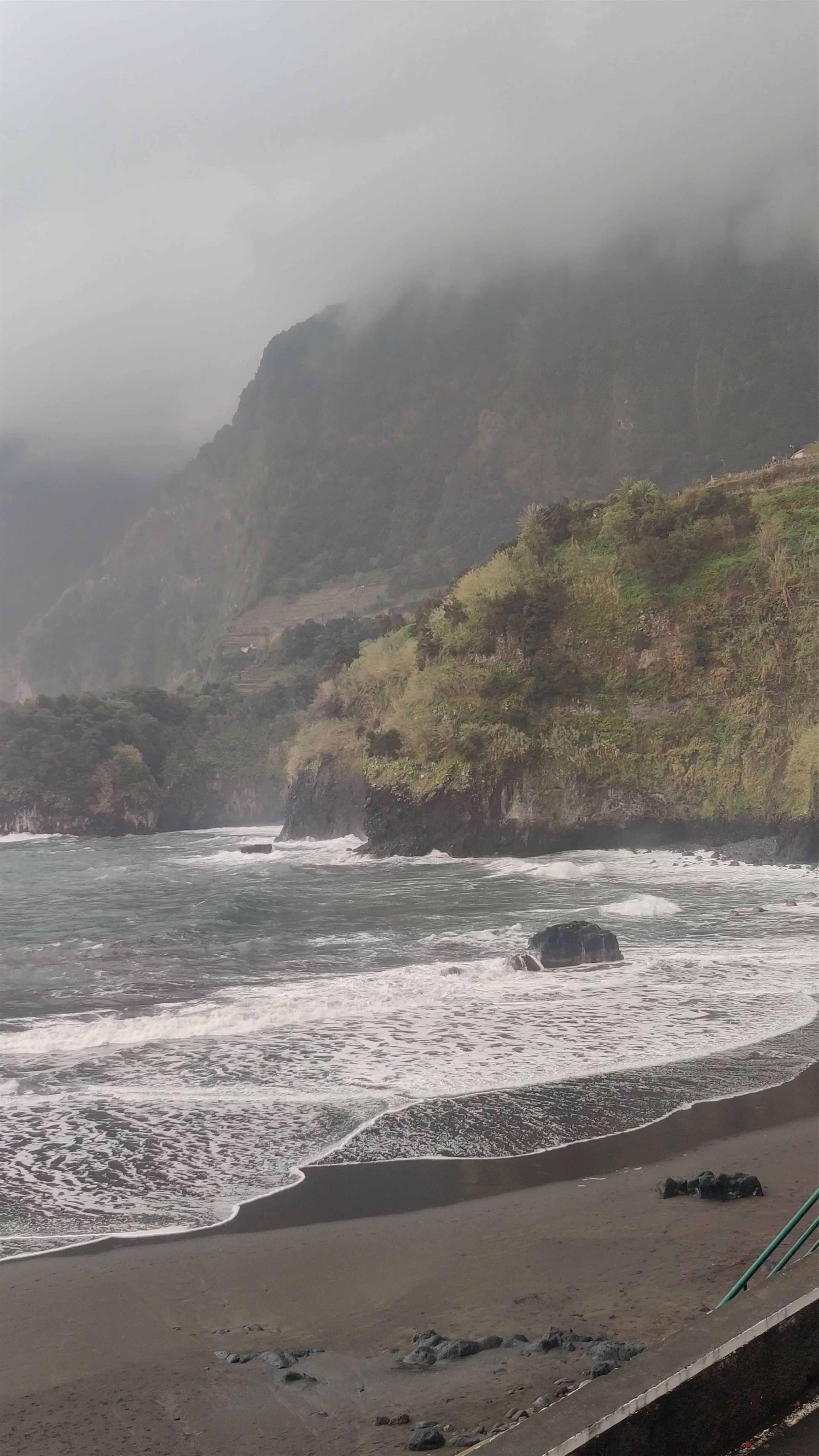 Seixal Beach