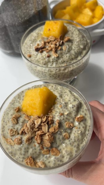 Creamy High Protein Mango Chia Pudding 🥭😋 | alicelovesbreakfast
