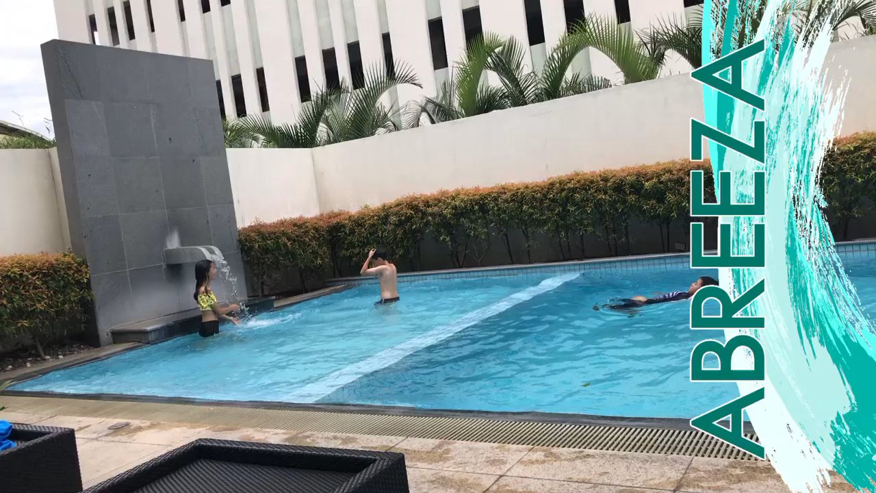 Seda Abreeza - Kiddos swimming - Hotels Near Me - Bajada, DAS