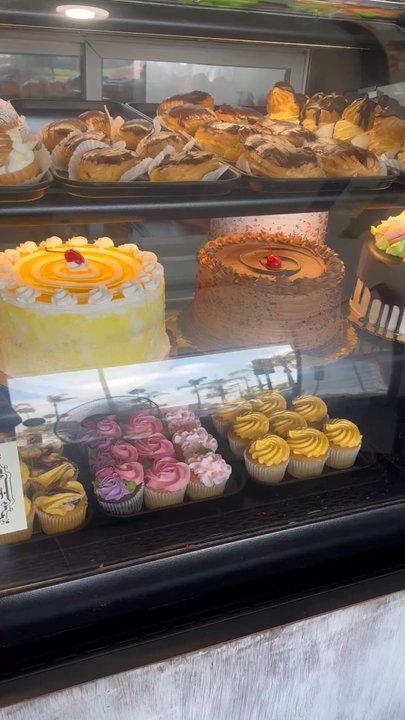 French's  Bakery - Bakeries Near Me - Costa Mesa, California