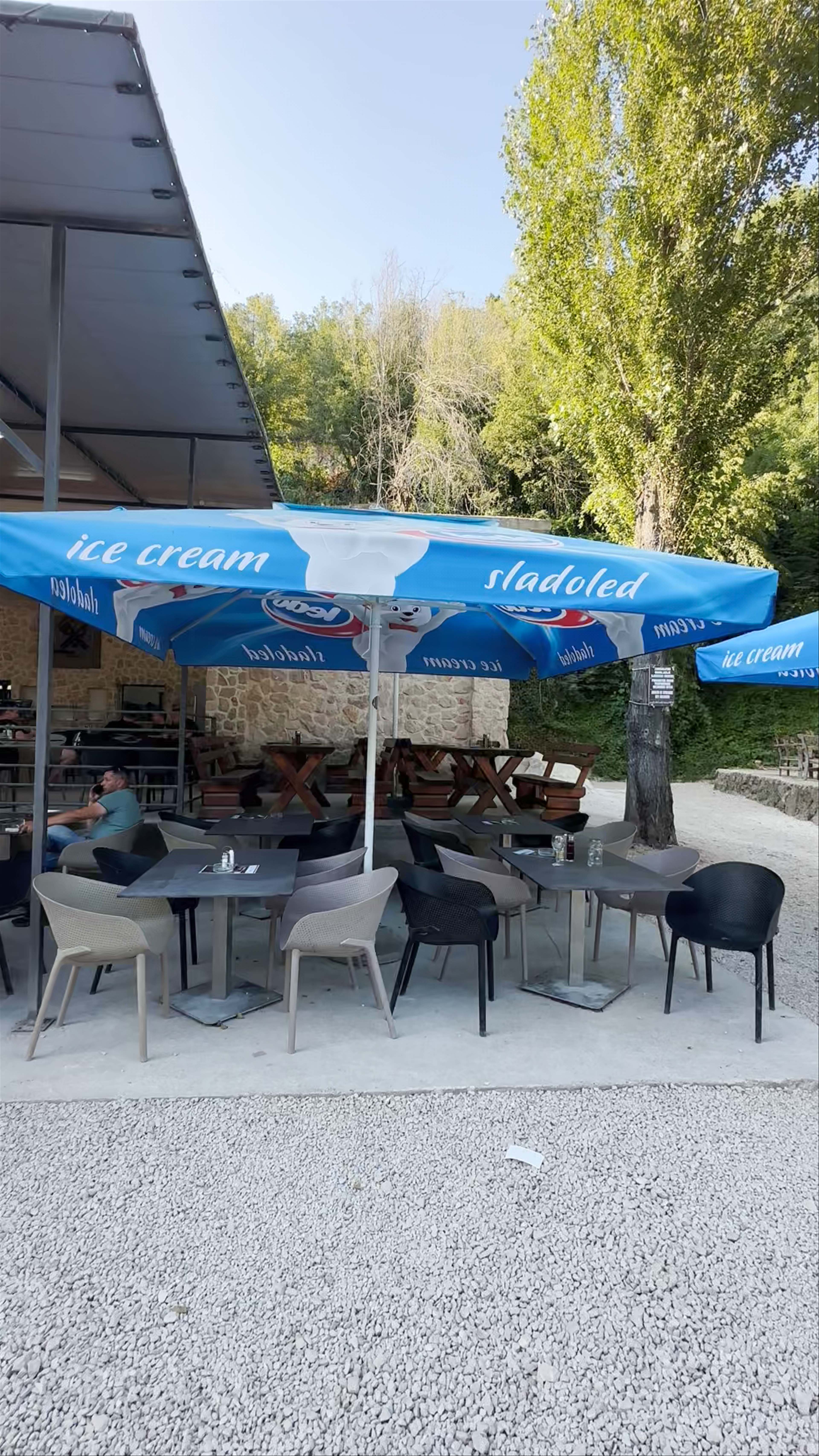 Grill Slapovi Kravica