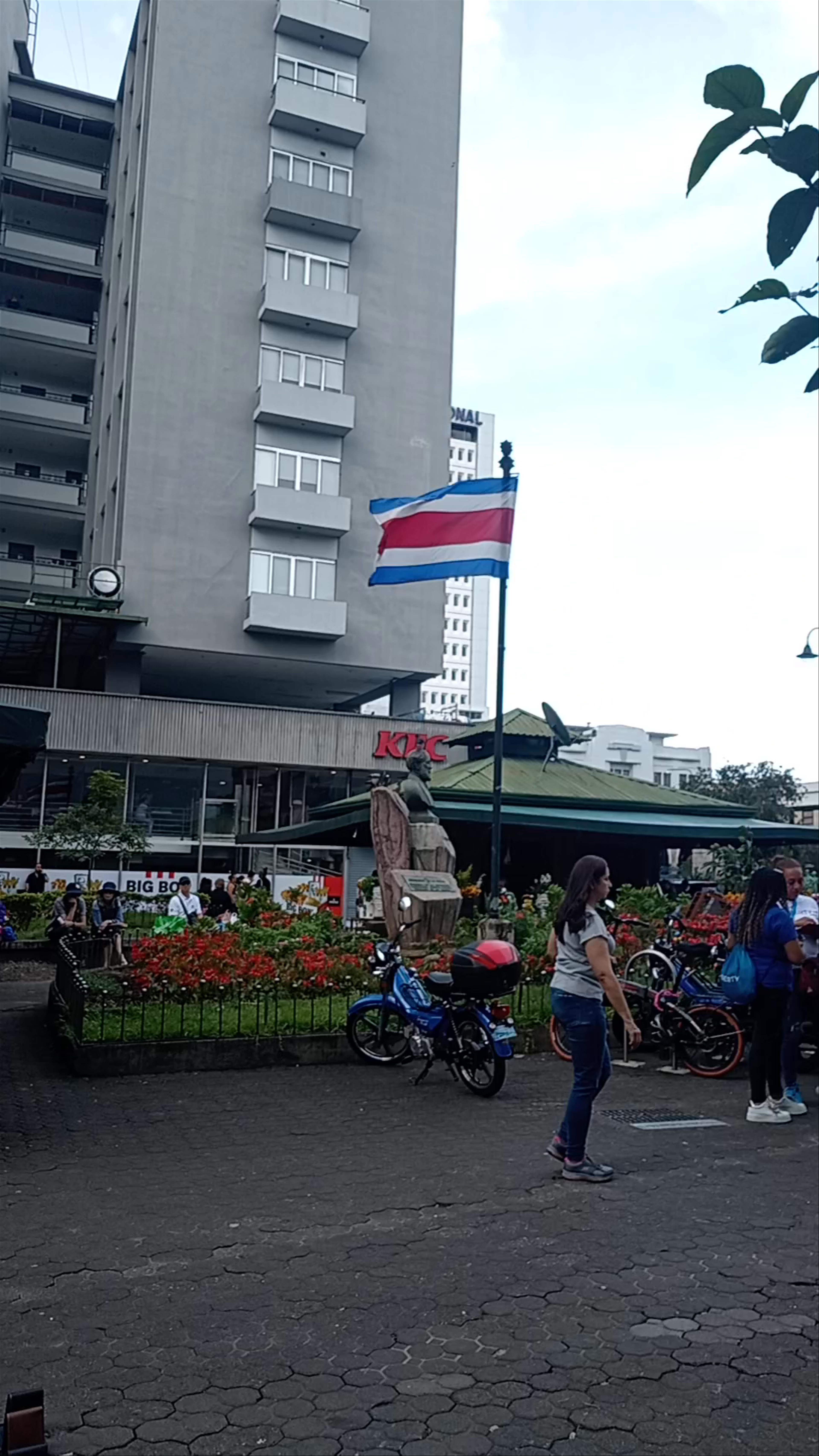 San José avenida central