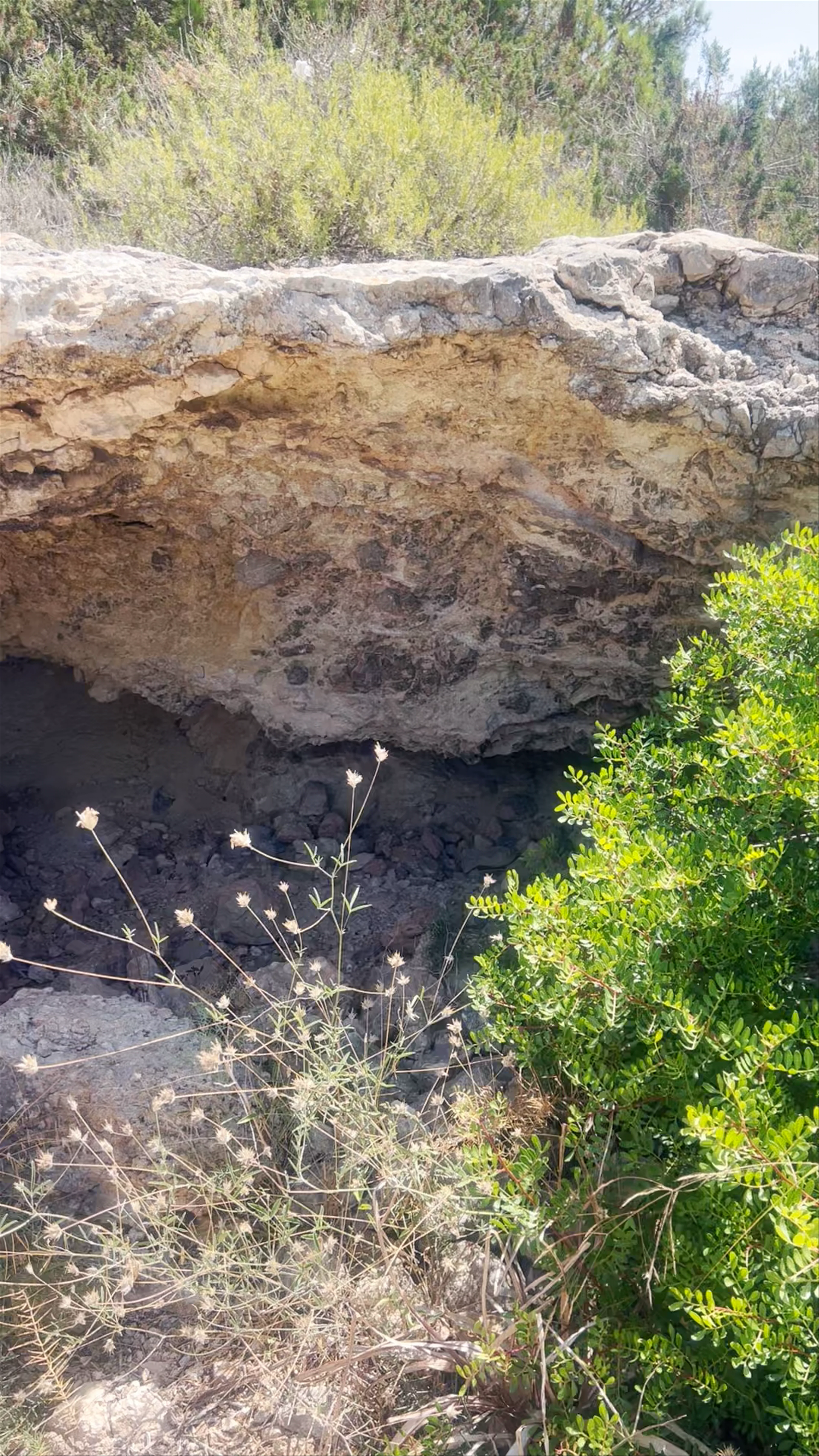 La cueva de sa Sal Rossa, Sant Josep de sa Talaia, Spain