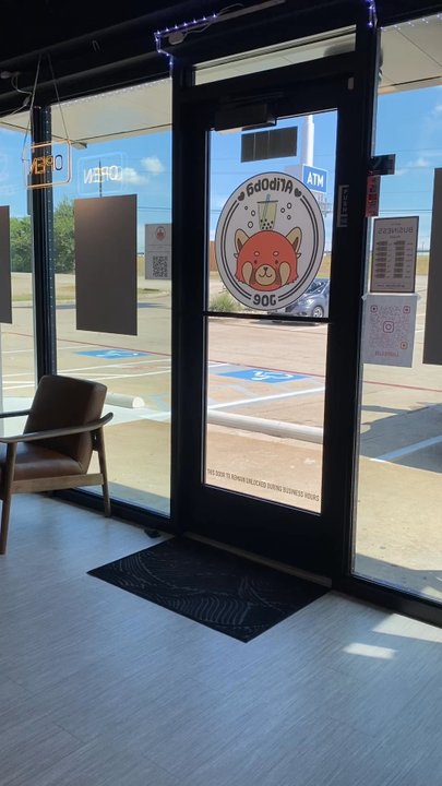 Ariboba Joe - Super cute and clean inside! - Bubble Tea Near Me - Willow Park, Texas
