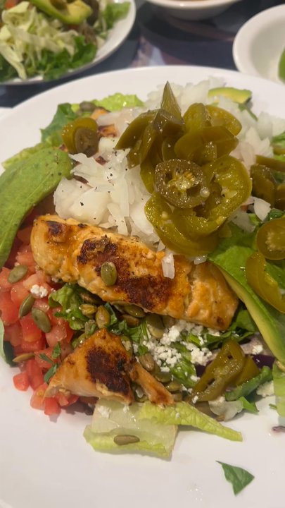Wahoo's Fish Taco - Mexican Near Me - Costa Mesa, California