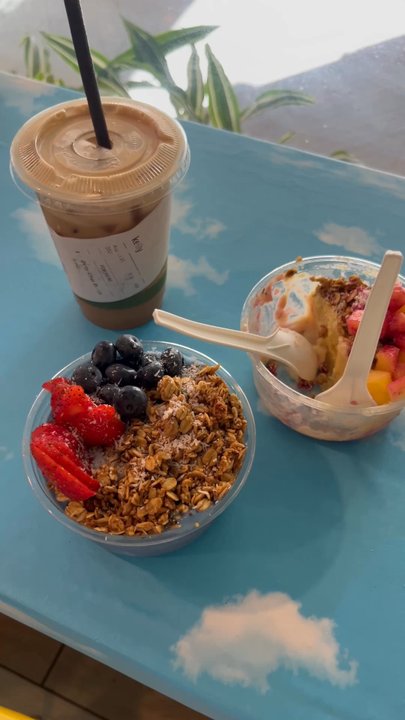 The Sunrise Shack - Açaí bowls - Coffee & Tea Near Me - Honolulu, Hawaii