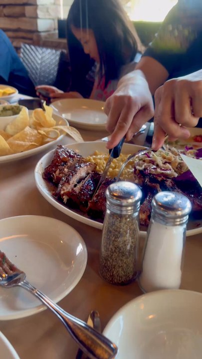 Wood Ranch Corona - Ribs are not bad but, the winner in my humble opinion is the TRI TIP!!!!! With the one hour wait!!!!!! - Barbeque Near Me - Corona, California