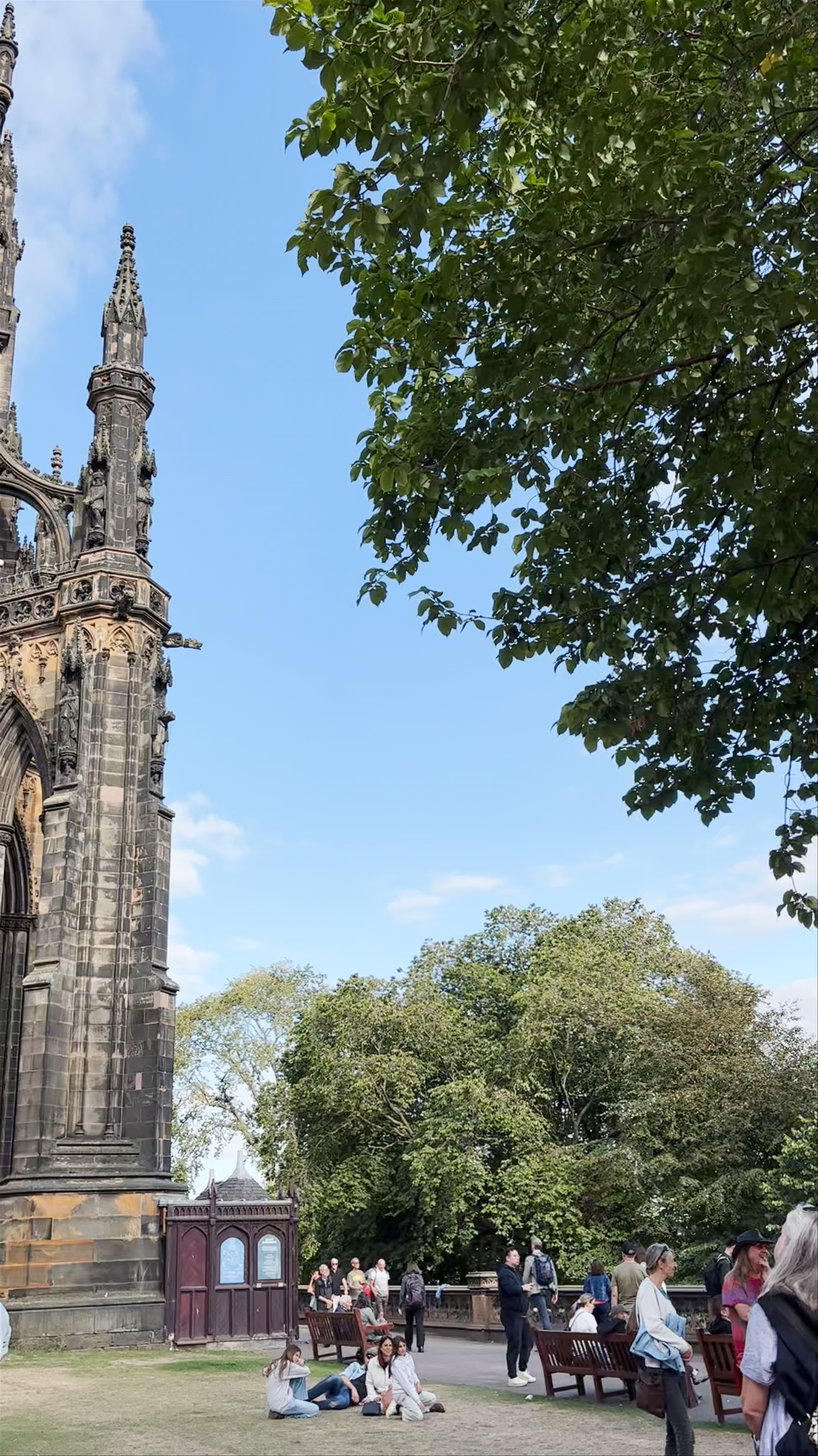 Scott Monument