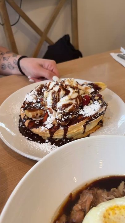 Aloha Kitchen - This soufflé was absolutely insane. So airy and delicious. - Breakfast & Brunch Near Me - Honolulu, Hawaii