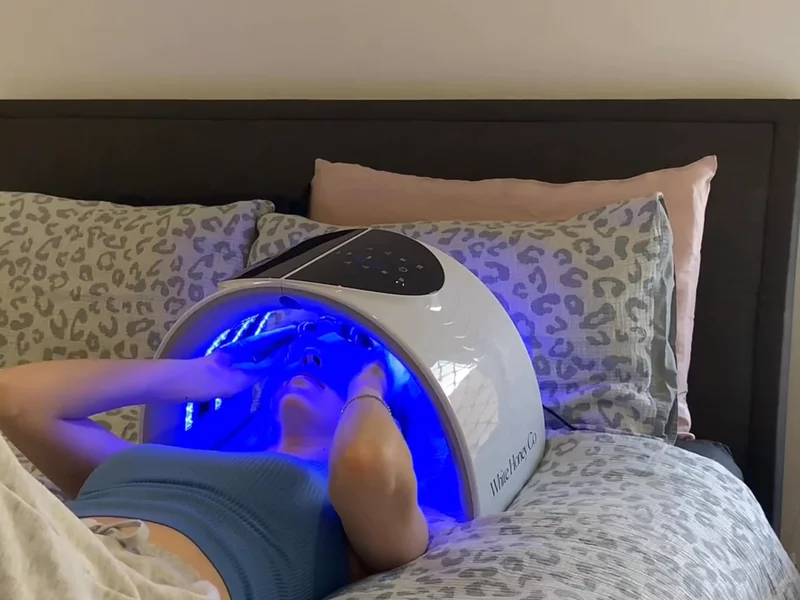 Acne Light Therapy Pod