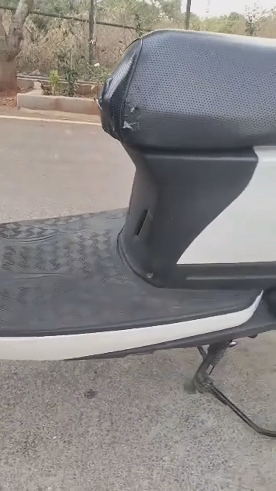 Walk-around video thumbnail