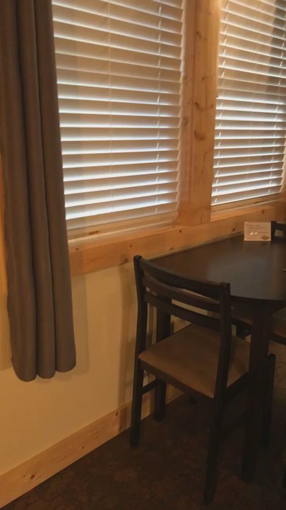 Kamuela Inn - Renovated Deluxe Room - Hotels Near Me - Kamuela, Hawaii