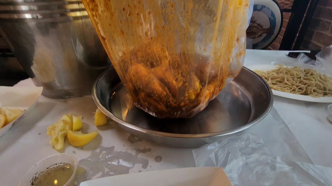 Cajun Crack'n - Cajun/Creole Near Me - Vacaville, California