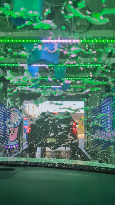 Zoom Express Car Wash - Getting clean - Car Wash Near Me - Maitland, Florida