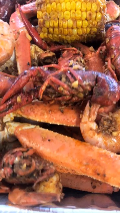 The Twisted Crab - Hampton - Seafood Near Me - Hampton, Virginia