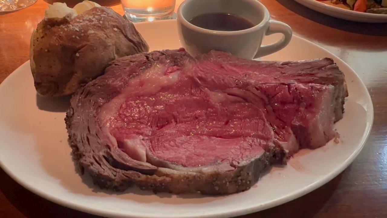 Bartlett's - Steakhouses Near Me - Austin, Texas