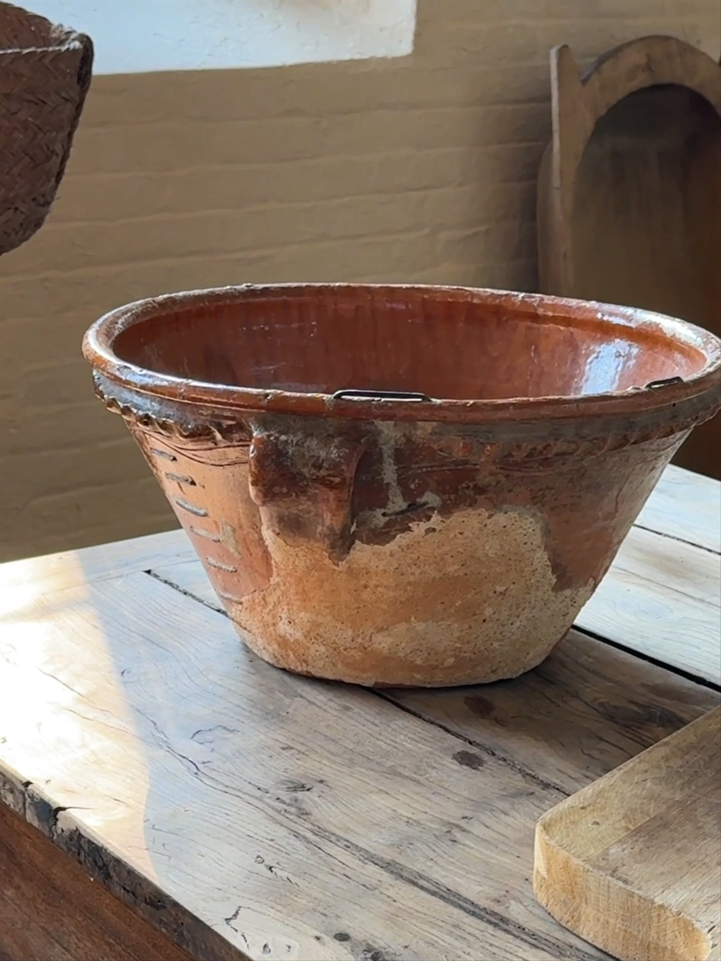 Rare Aragon Bowl