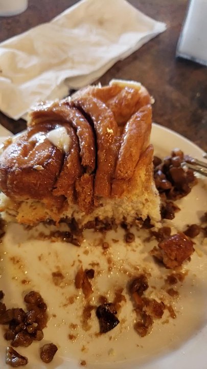 Vern's Place - Old roll, heat up in microwave - Breakfast & Brunch Near Me - Laporte, Colorado