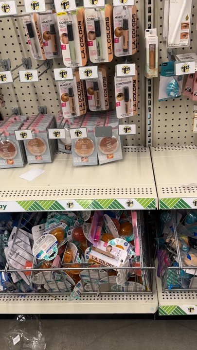 Dollar Tree - Discount Store Near Me - Henderson, Nevada