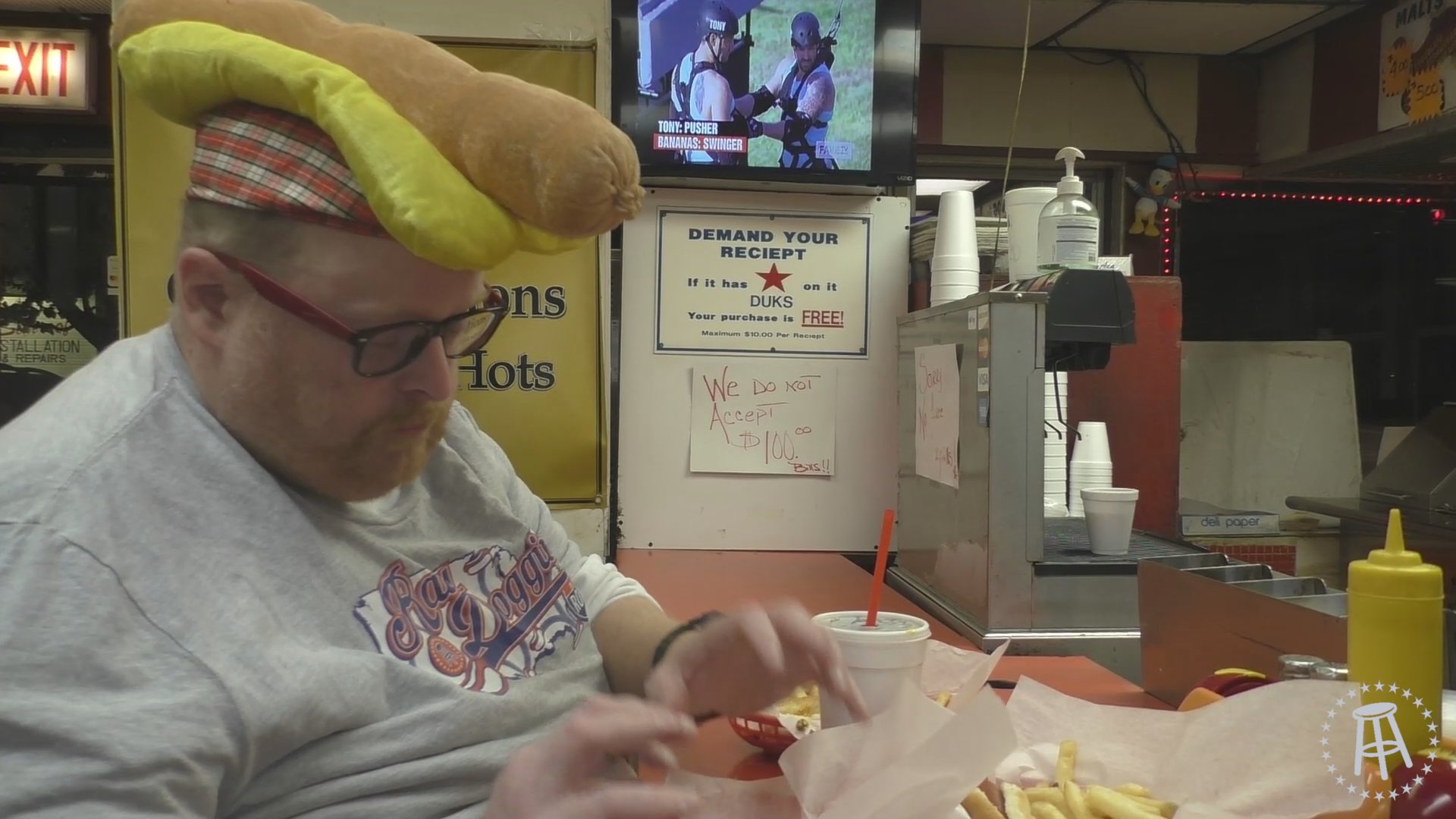 Raw Dogging at Duk's Red Hots