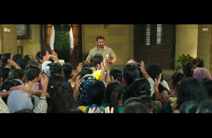Bande-annonce en hindi avec sous-titres en anglais