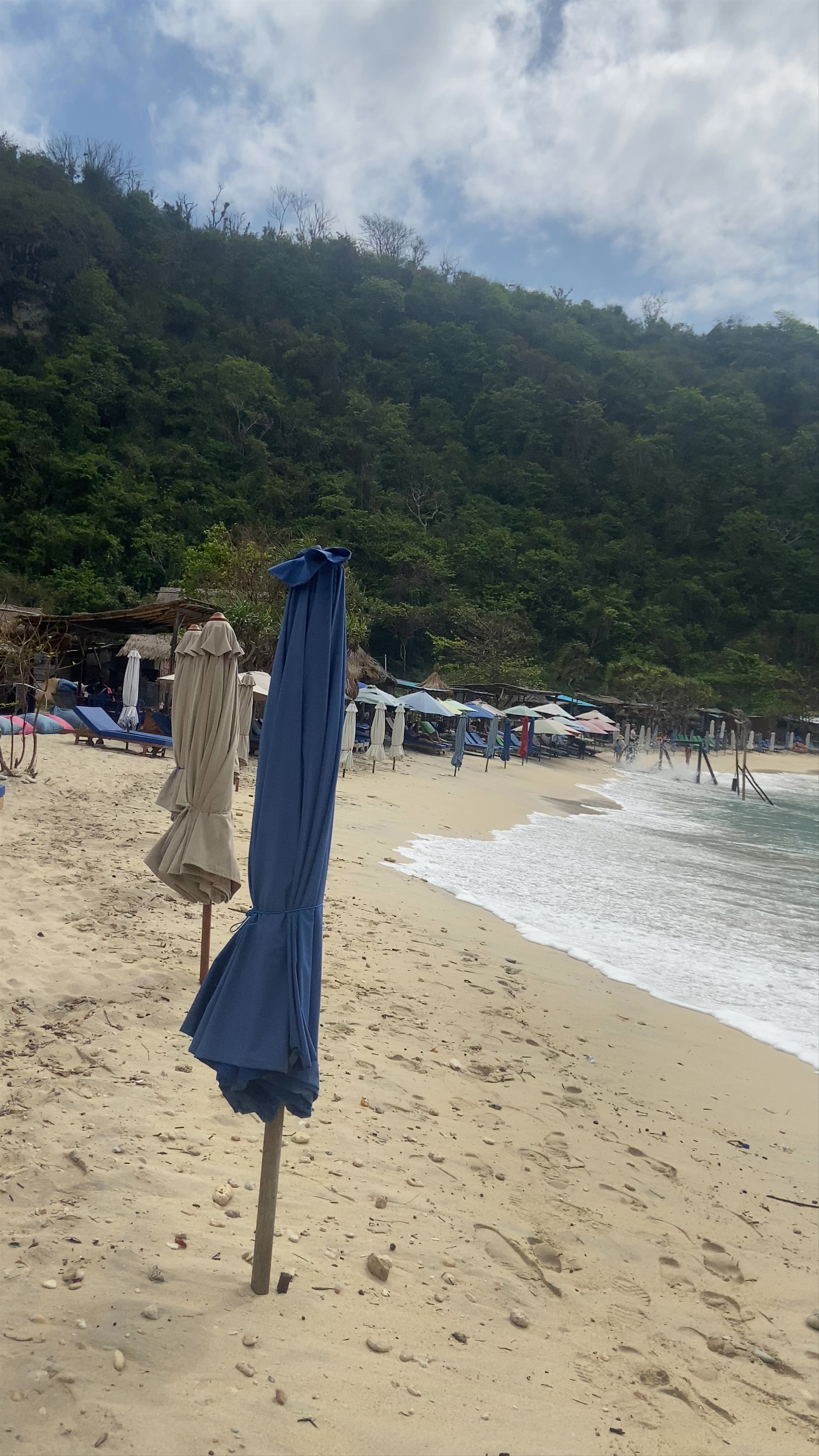 Atuh Beach