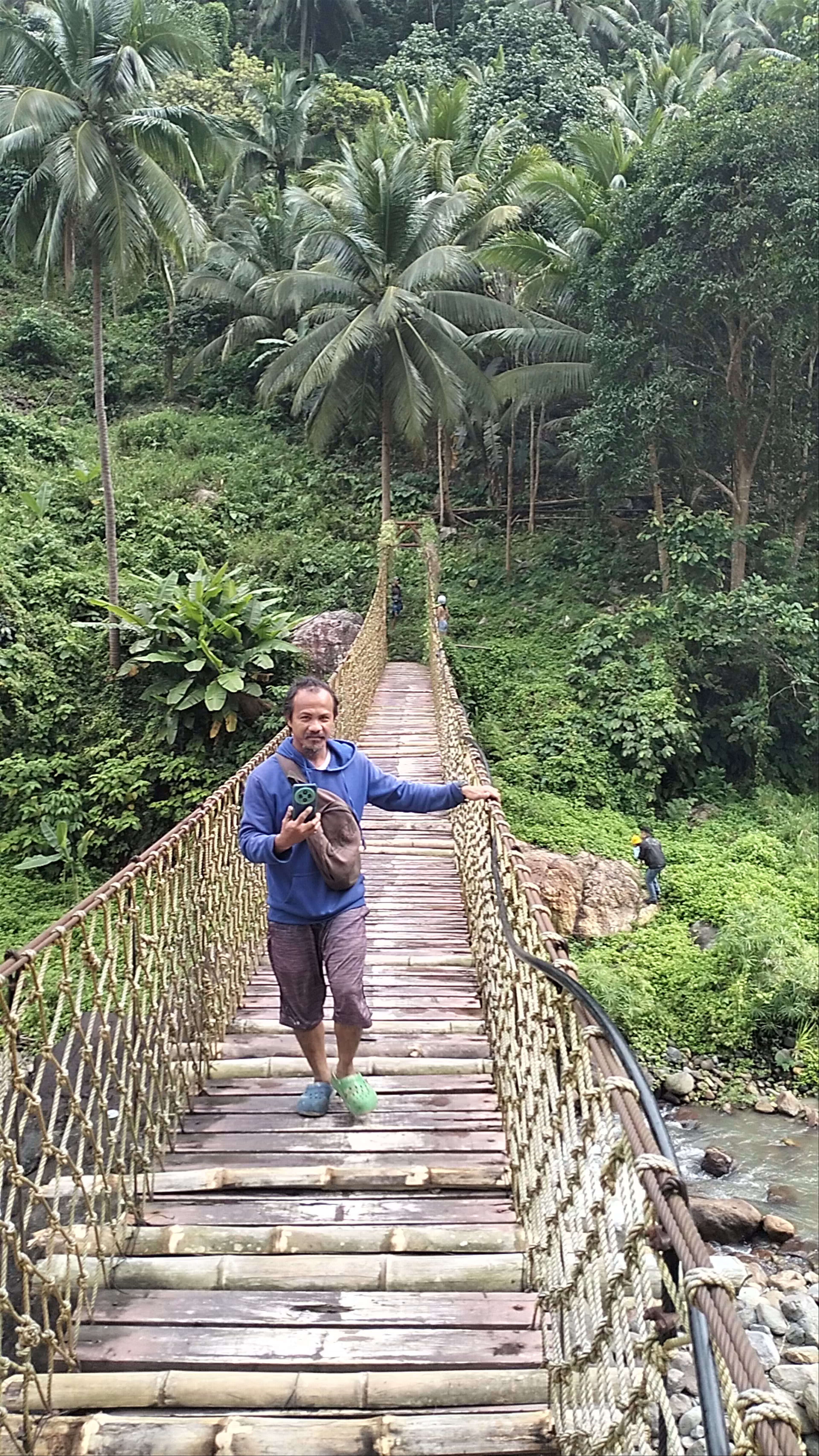 Sitio Badiang Bridge Adventure: Discovering Jungle Serenity in Dumaguete