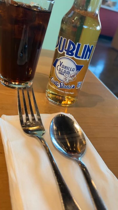 Due' Cucina - Lakewood - Delicious cream soda - Italian Near Me - Dallas, Texas