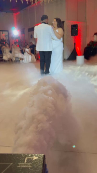 DJ Escence - Dancing in the Clouds for couples first dance - DJs Near Me - Stanton, California
