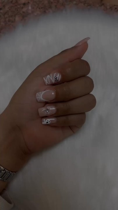 Paris Nails - Never disappoints   Come get your nails done here yall   Long lasting and she does amazing !  10/10 recommend - Nail Salons Near Me - Lynnwood, Washington
